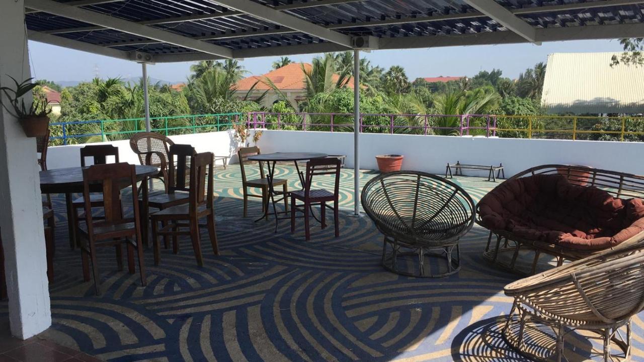 The Playground Bed and Breakfast Kampot Buitenkant foto