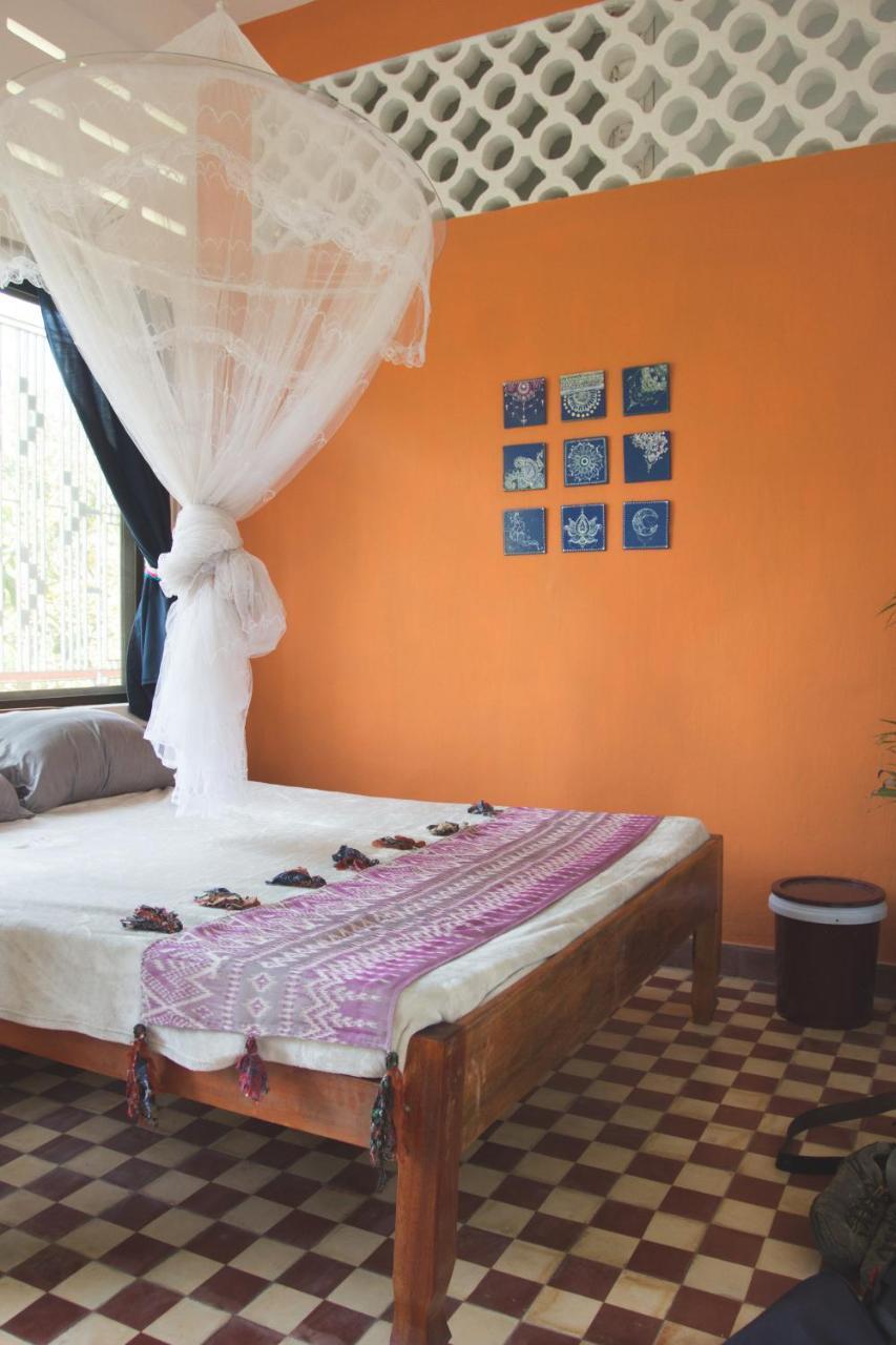 The Playground Bed and Breakfast Kampot Buitenkant foto