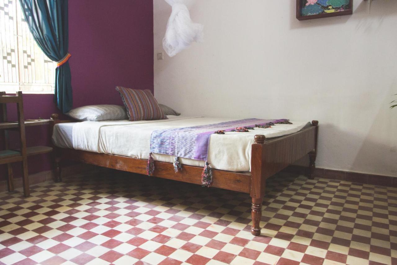 The Playground Bed and Breakfast Kampot Buitenkant foto